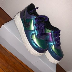 Nike Air Force 1 LV8 (6c)